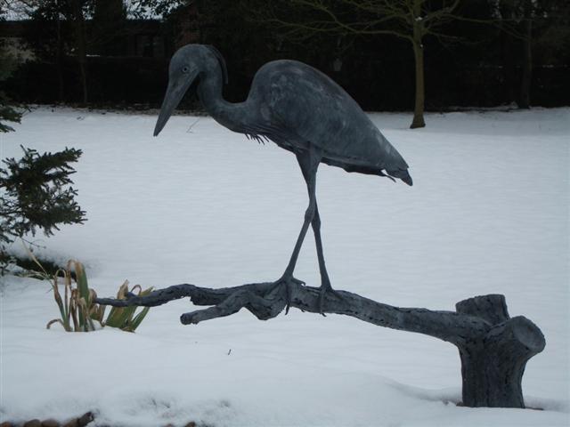 owen_cunningham_heron_in_snow_feb_2009_002_small.jpg