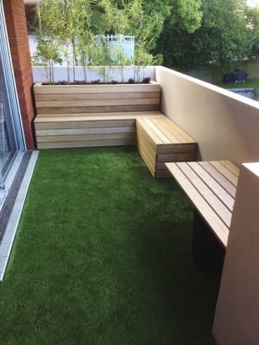 aus_planter_boxes_and_bench_seats_plus_a_table_all_with_blackbutt_hardwood_and_artificial_turflow_res