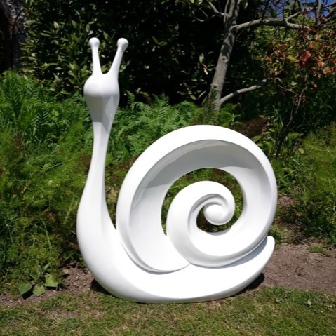 new_garden_style__large-snail-garden-ornament_low_res