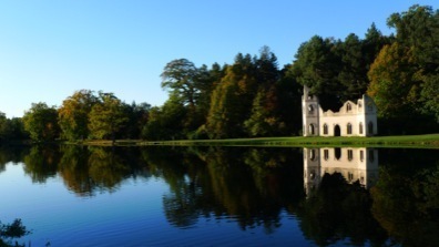 painshill_ruined_abbey_in_late_afternoon_