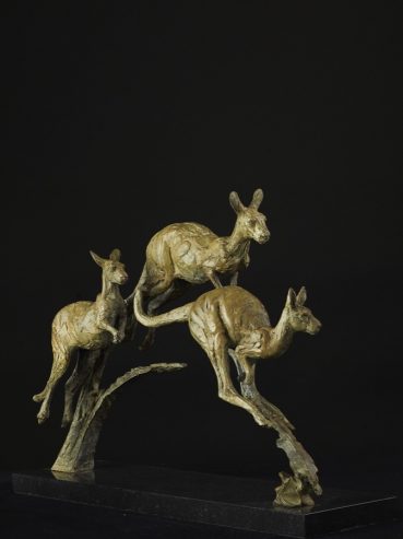 HamishMackie-Kangaroo-Sculpture low res