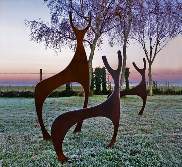 simon_hempsell_deer-grande-sculpture-600x550-portfolio-5.jpg